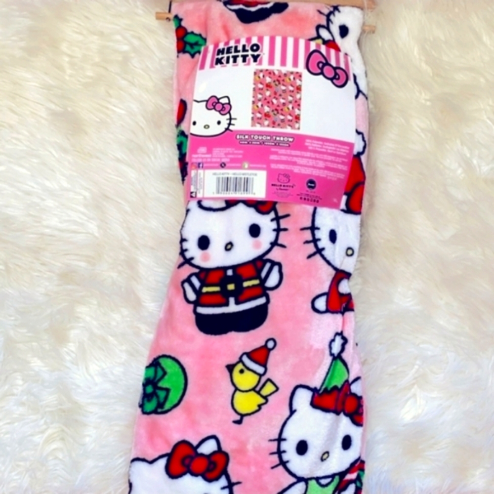 Hello Kitty Christmas Blanket 🎄